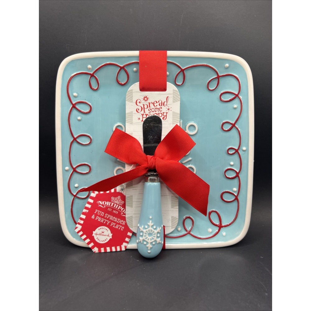 New Hallmark Northpole Fun Spreader Party Plate Red Blue White Snowflake Set NWT